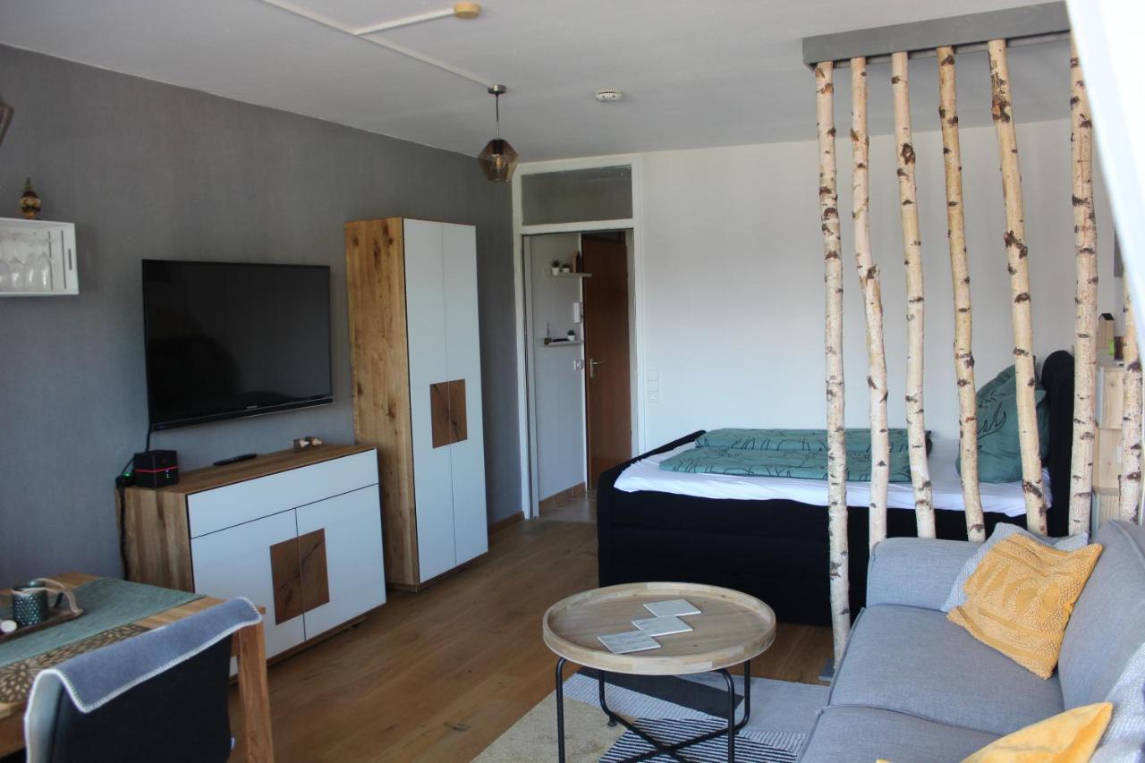 1-Zimmer-Apartment Mit Grossem Balkon Schönwalde Exteriér fotografie