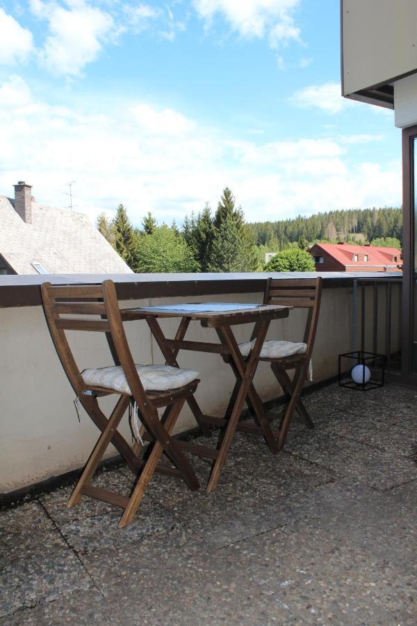 1-Zimmer-Apartment Mit Grossem Balkon Schönwalde Exteriér fotografie